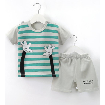 Pakaian anak  4 tahun -1 set, bahan lembut