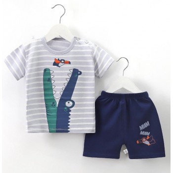 Pakaian anak  4 tahun -1 set, bahan lembut